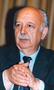 Sin fecha. Floreal Gorini. HAY PAPEL. Foto: Claudio Herdener. Publicada 710.