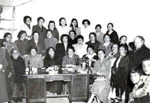 ASOCIACION FEMENINA ECUATORIANA - FOTO DE ARCHIVO- DECADA DEL 40