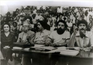 HOLANDA, Sérgio Buarque de - Foto 3