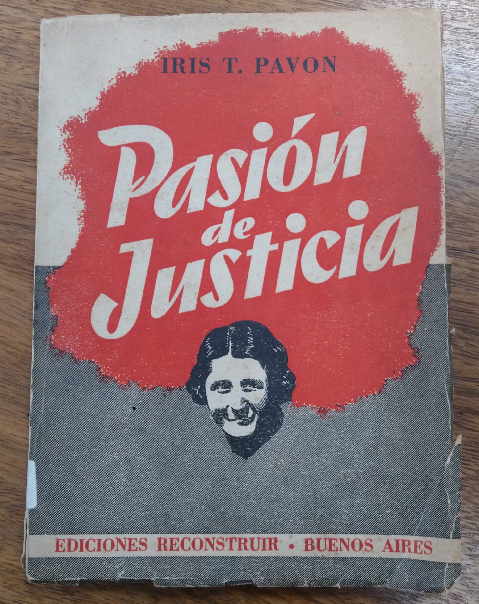 PAVÓN, Iris-3